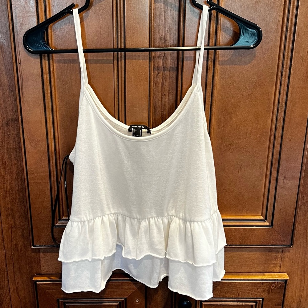 NWT Forever 21 White Ruffle Crop Top Tank Size Large